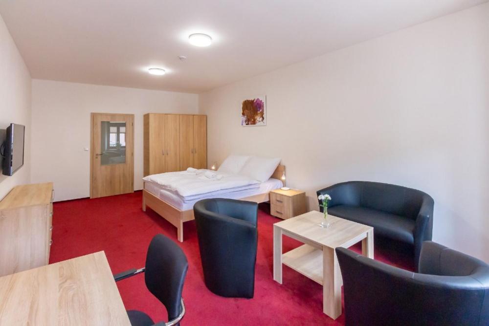 Hotel Ungar Svitavy Luaran gambar